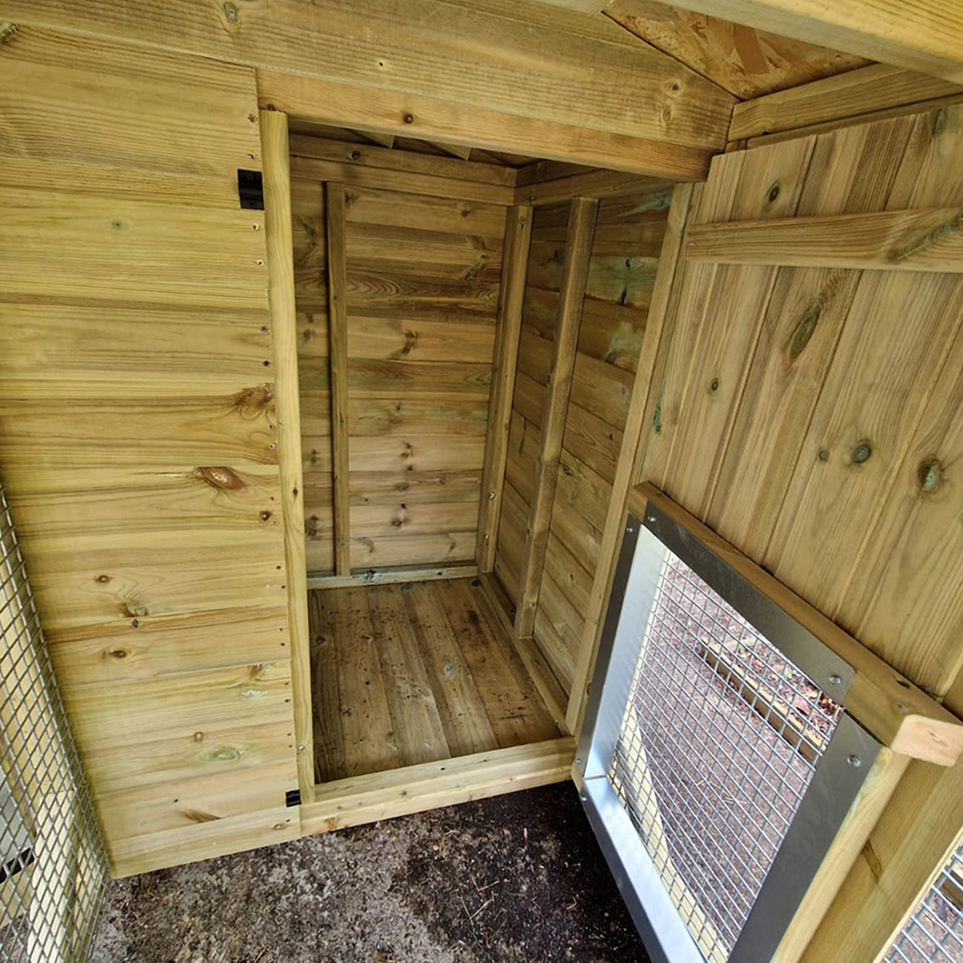Benchmark Classic Wood Single Dog Kennel with Apex Roof 10 x 4ft